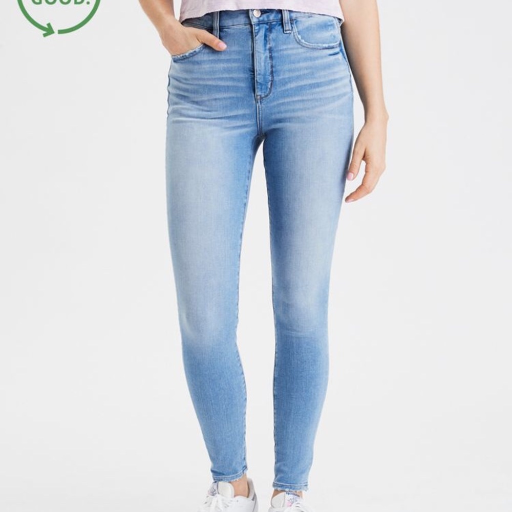 American Eagle Light Wash Super Stretch Jeggings